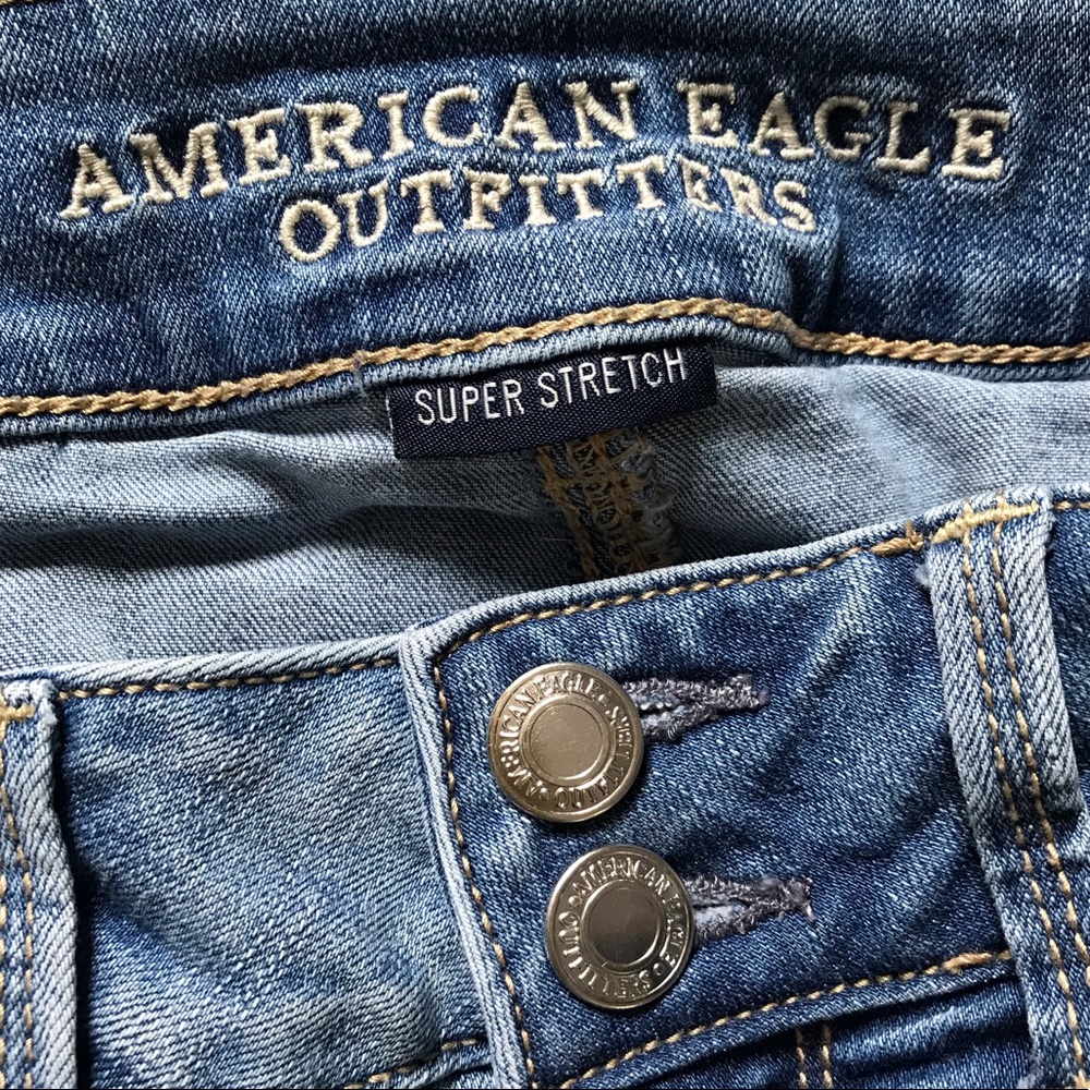 American Eagle Ripped Capris - Picture 3 of 3